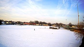 Weather camera view of Crestwood HS.