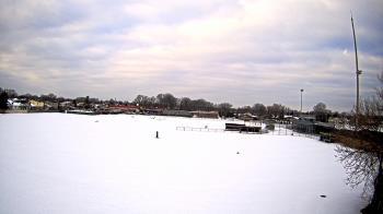 Weather camera view of Crestwood HS.