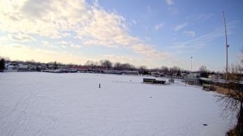 Weather camera view of Crestwood HS.