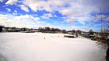 Weather camera view of Crestwood HS.