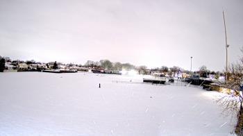 Weather camera view of Crestwood HS.