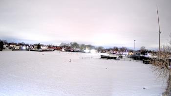 Weather camera view of Crestwood HS.