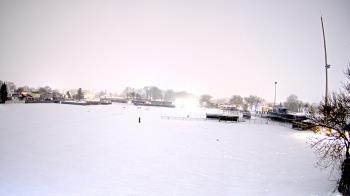 Weather camera view of Crestwood HS.