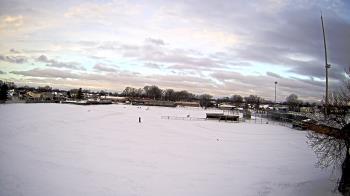 Weather camera view of Crestwood HS.