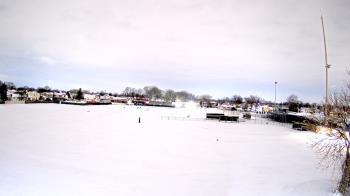 Weather camera view of Crestwood HS.