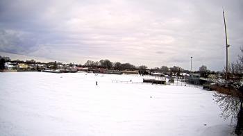 Weather camera view of Crestwood HS.
