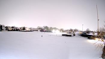 Weather camera view of Crestwood HS.