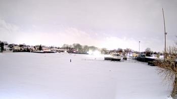 Weather camera view of Crestwood HS.