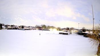 Weather camera view of Crestwood HS.