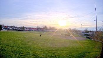 Weather camera view of Crestwood HS.