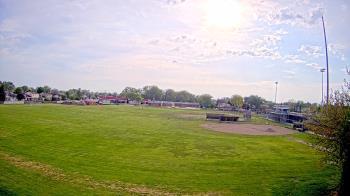Weather camera view of Crestwood HS.