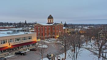 Weather camera view of City of Woodstock.