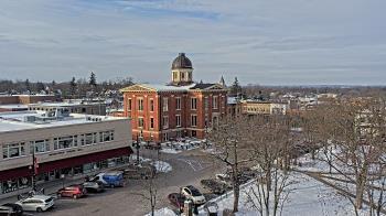 Weather camera view of City of Woodstock.