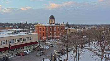 Weather camera view of City of Woodstock.