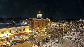 Weather camera view of City of Woodstock.