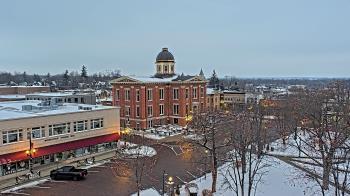 Weather camera view of City of Woodstock.