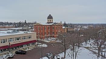 Weather camera view of City of Woodstock.