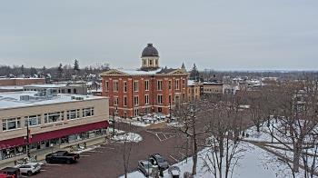 Weather camera view of City of Woodstock.