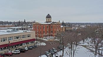 Weather camera view of City of Woodstock.