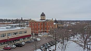 Weather camera view of City of Woodstock.