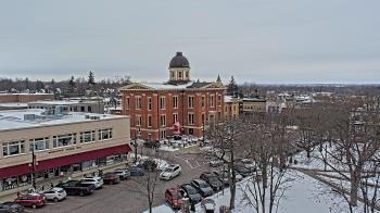 Weather camera view of City of Woodstock.