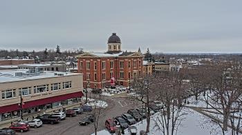 Weather camera view of City of Woodstock.