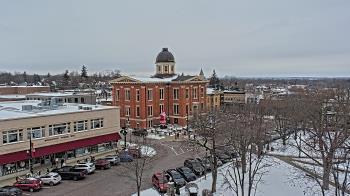 Weather camera view of City of Woodstock.