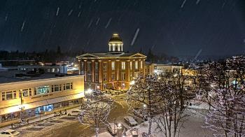 Weather camera view of City of Woodstock.