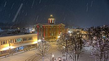Weather camera view of City of Woodstock.