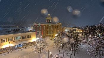 Weather camera view of City of Woodstock.