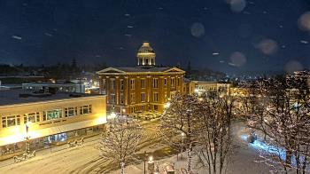 Weather camera view of City of Woodstock.