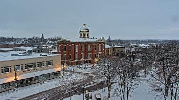 Weather camera view of City of Woodstock.