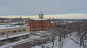Weather camera view of City of Woodstock.