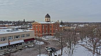 Weather camera view of City of Woodstock.