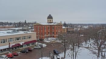 Weather camera view of City of Woodstock.