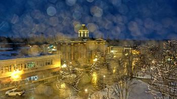 Weather camera view of City of Woodstock.