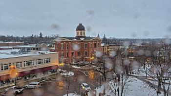 Weather camera view of City of Woodstock.