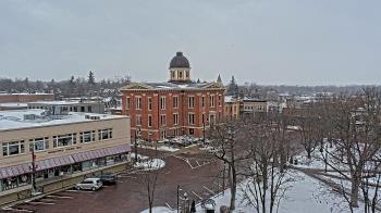 Weather camera view of City of Woodstock.