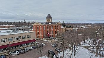 Weather camera view of City of Woodstock.