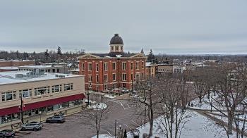 Weather camera view of City of Woodstock.