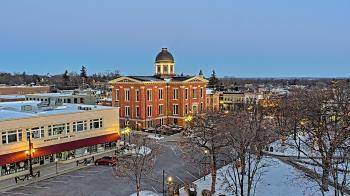 Weather camera view of City of Woodstock.