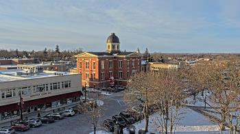 Weather camera view of City of Woodstock.