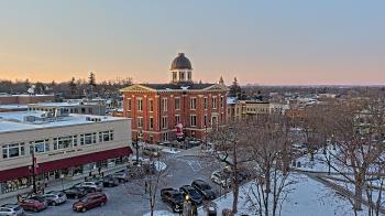 Weather camera view of City of Woodstock.