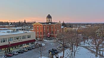Weather camera view of City of Woodstock.