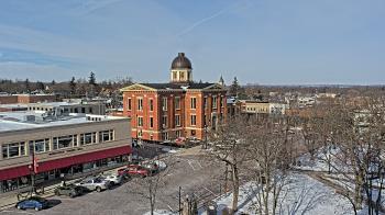 Weather camera view of City of Woodstock.