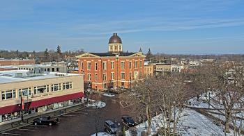 Weather camera view of City of Woodstock.