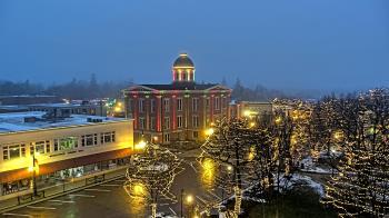 Weather camera view of City of Woodstock.