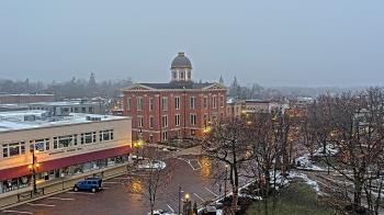 Weather camera view of City of Woodstock.