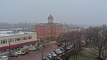 Weather camera view of City of Woodstock.