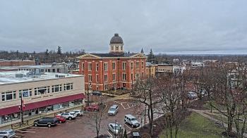 Weather camera view of City of Woodstock.